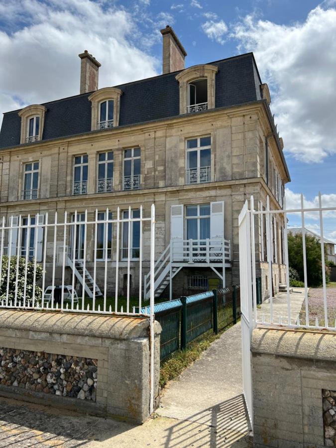 Sunny Apt On D-Day Beach With Parking Saint-Côme-de-Fresné Eksteriør billede
